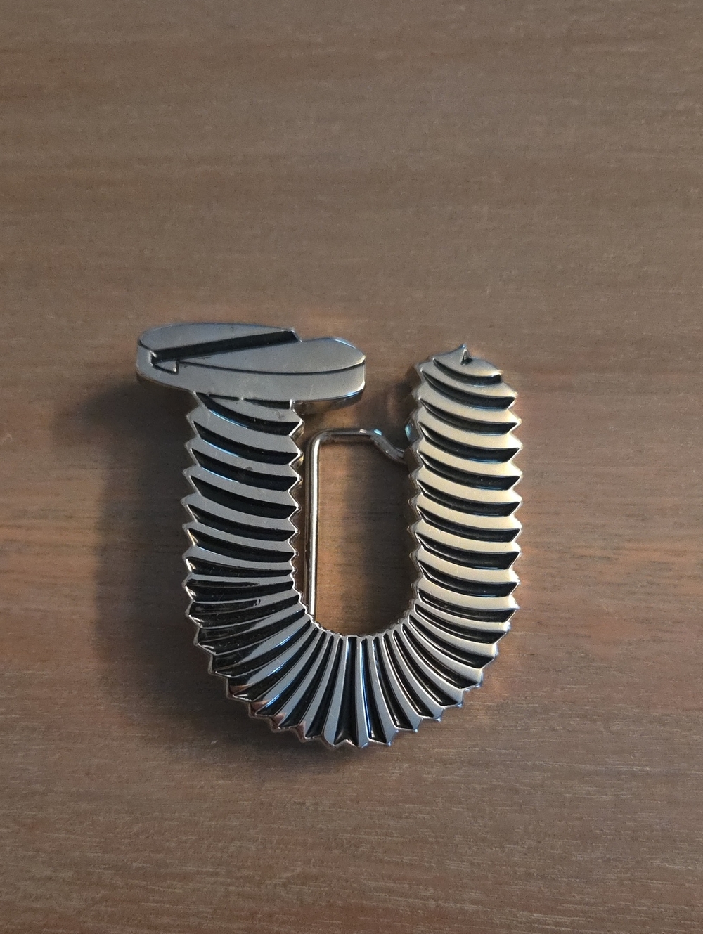 vintage western-style "Screw U" belt buckle
